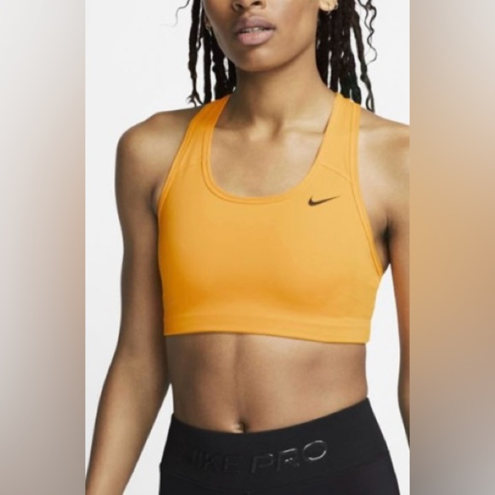 Nike Swoosh Sports Bra